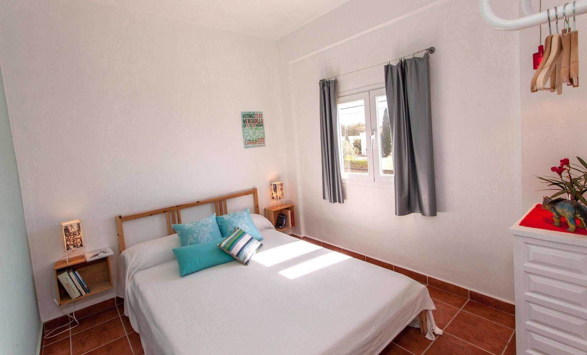 Cosmos Grand Hostal Sant Francesc de s'Estany المظهر الخارجي الصورة